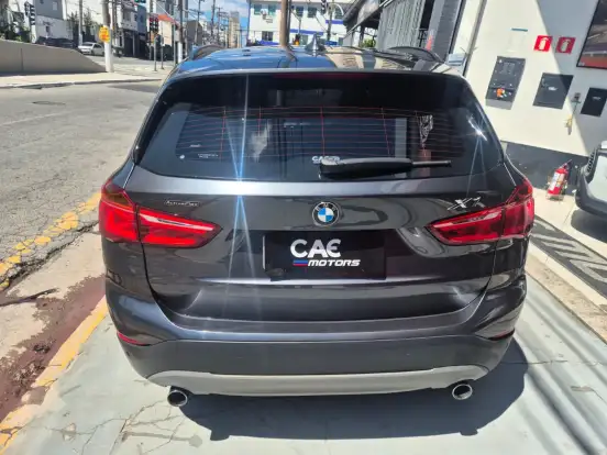 BMW-X1-2.0 16V TURBO ACTIVEFLEX SDRIVE20I 4P AUTOMÁTICO BMW-X1-2017