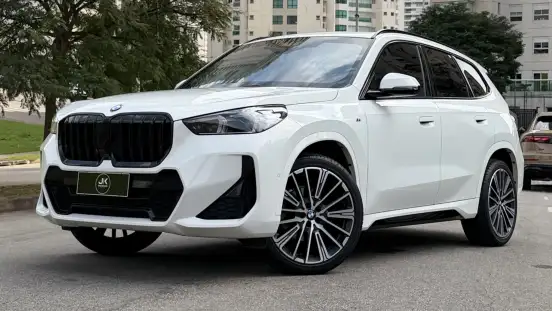 BMW-X1-2023