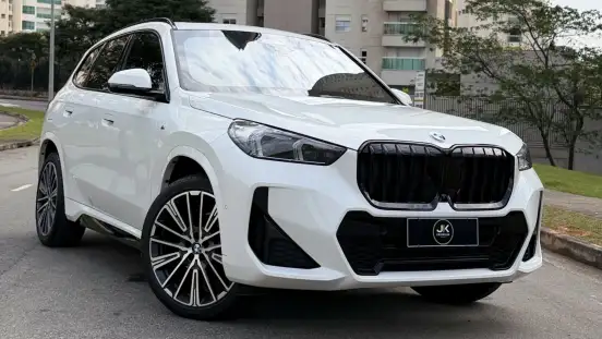 BMW-X1-2023