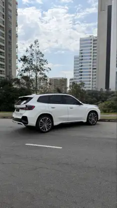 BMW-X1-2023