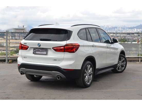 BMW-X1-2.0 16V TURBO ACTIVEFLEX SDRIVE20I GP 4P AUTOMÁTICO BMW-X1-2019