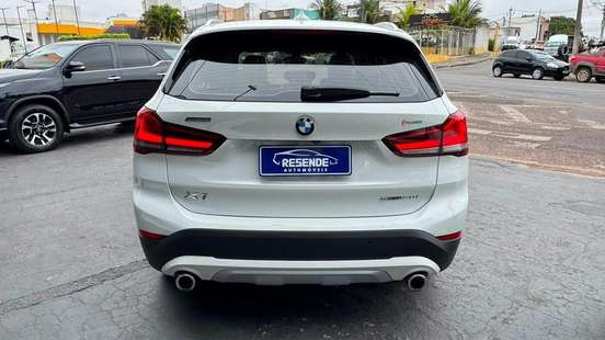 BMW-X1-2020