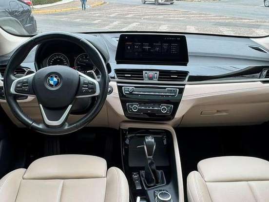 BMW-X1-2.0 16V TURBO ACTIVEFLEX SDRIVE20I X-LINE 4P AUTOMÁTICO BMW-X1-2020