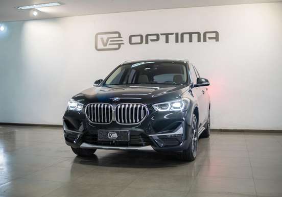 BMW-X1-2021