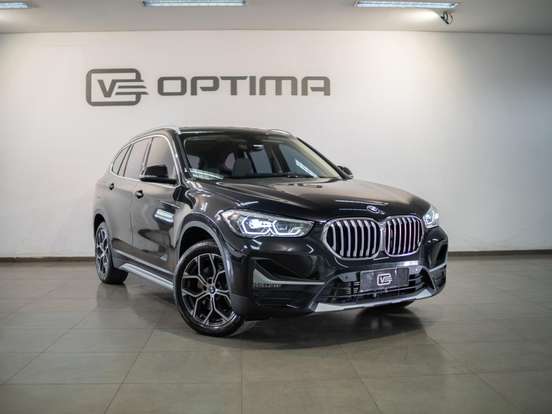 BMW-X1-2.0 16V TURBO ACTIVEFLEX SDRIVE20I X-LINE 4P AUTOMÁTICO BMW-X1-2021