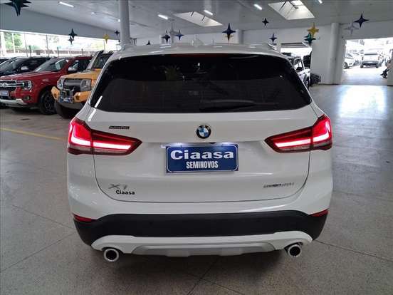 BMW-X1-2.0 16V TURBO ACTIVEFLEX SDRIVE20I X-LINE 4P AUTOMÁTICO BMW-X1-2021