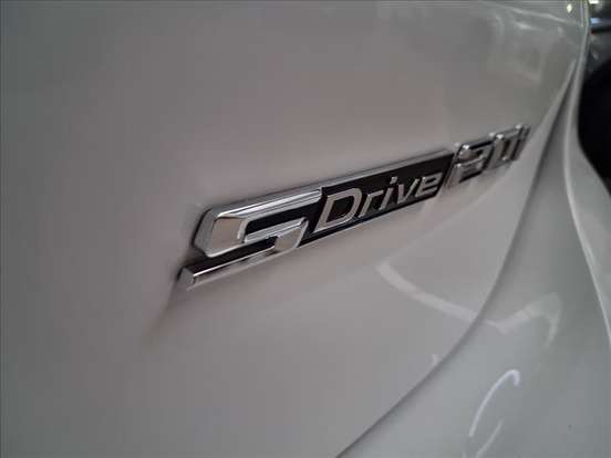 BMW-X1-2021