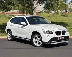 BMW X1 2.0 16V TURBO GASOLINA SDRIVE20I 4P AUTOMÁTICO BMW X1 2.0 16V TURBO GASOLINA SDRIVE20I 4P AUTOMÁTICO