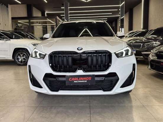 BMW-X1-2024