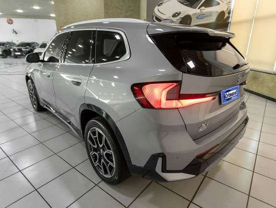 BMW-X1-2023