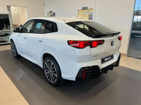 BMW-X2-2.0 TURBO GASOLINA XDRIVE20I M SPORT STEPTRONIC BMW-X2-2026