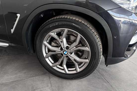 BMW-X3-2019