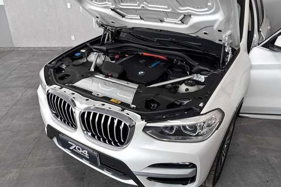 BMW-X3-2020