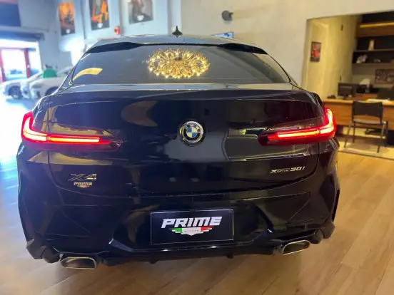 BMW-X4-2024