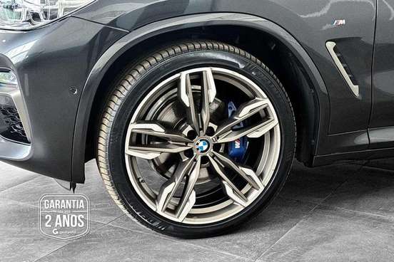 BMW-X4-2021