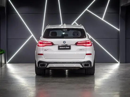 BMW-X5-3.0 I6 TURBO HÍBRIDO XDRIVE45E M SPORT AUTOMÁTICO BMW-X5-2023