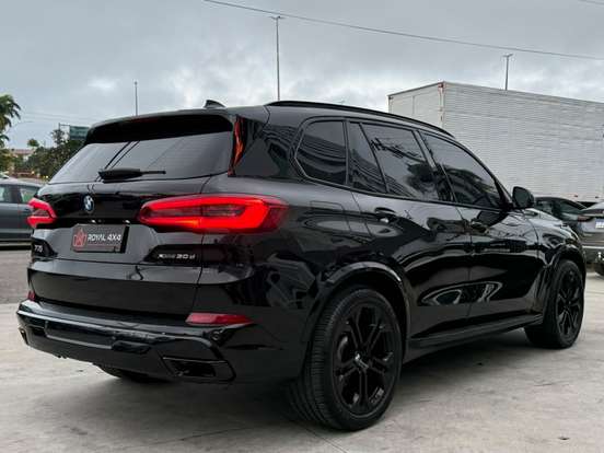 BMW-X5-2019