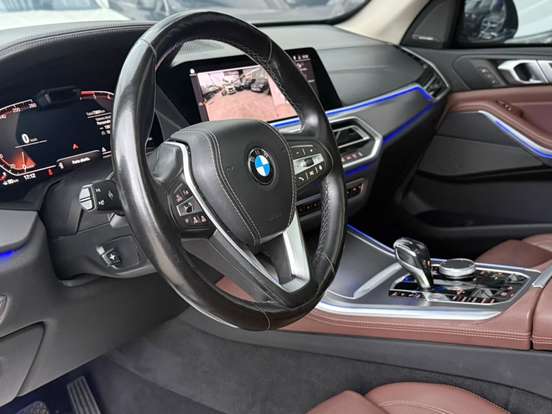 BMW-X5-2019
