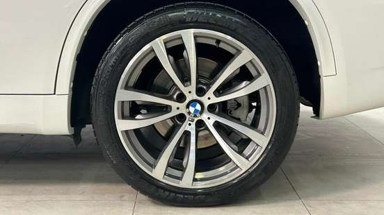 BMW-X5-2016