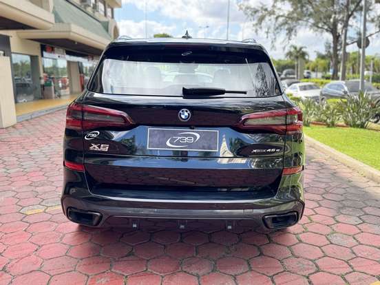 BMW-X5-3.0 I6 TURBO HÍBRIDO XDRIVE45E M SPORT AUTOMÁTICO BMW-X5-2022