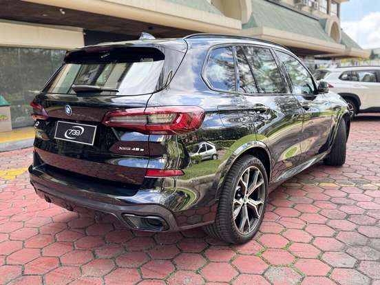 BMW-X5-3.0 I6 TURBO HÍBRIDO XDRIVE45E M SPORT AUTOMÁTICO BMW-X5-2022