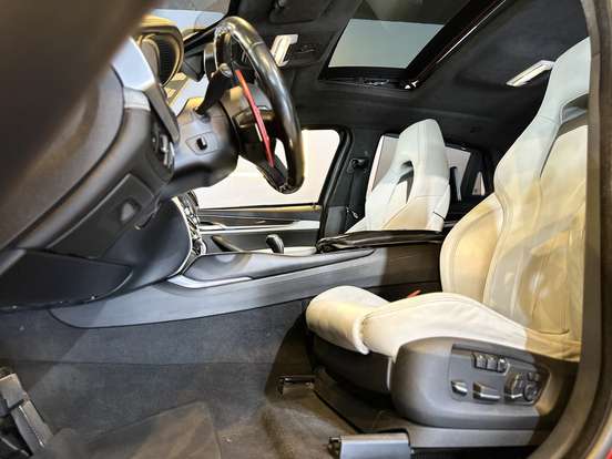 BMW-X6-4.4 M 4X4 COUPÉ V8 32V BI-TURBO GASOLINA 4P AUTOMÁTICO BMW-X6-2016