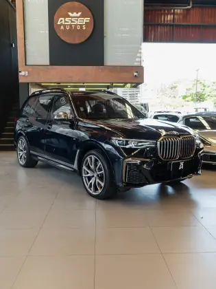BMW X7 4.4 V8 GASOLINA M50i STEPTRONIC BMW X7 4.4 V8 GASOLINA M50i STEPTRONIC