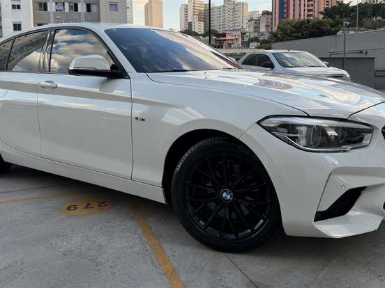 BMW-120i-2.0 16V SPORT GP ACTIVEFLEX 4P AUTOMÁTICO BMW-120i-2015