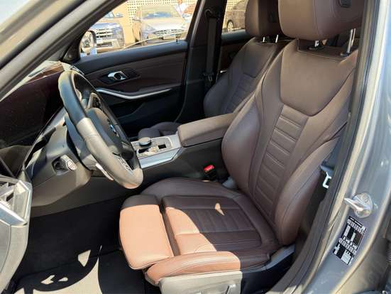 BMW-320i-2024