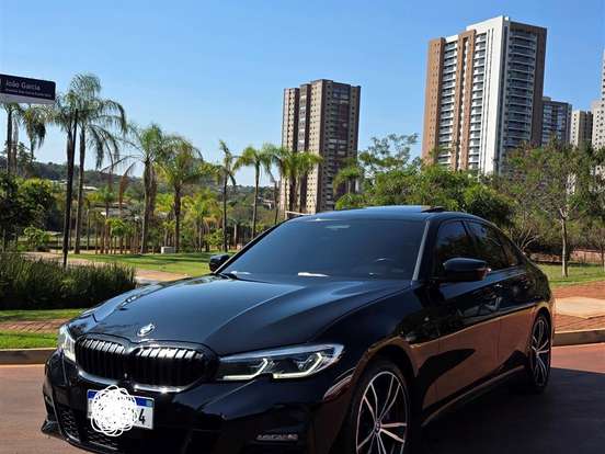BMW-330i-2.0 16V TURBO GASOLINA M SPORT AUTOMÁTICO BMW-330i-2019