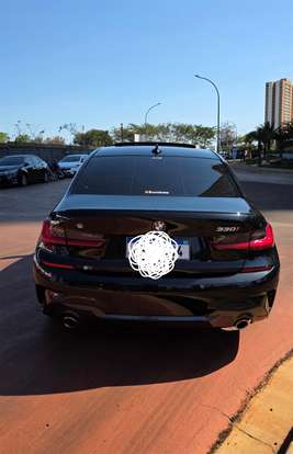 BMW-330i-2019