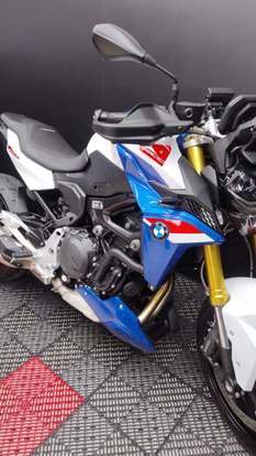 BMW-F 900 R SPORT PLUS-2024