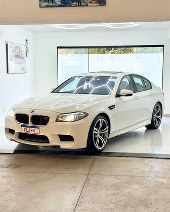 BMW M5 4.4 V8 32V GASOLINA 4P AUTOMÁTICO