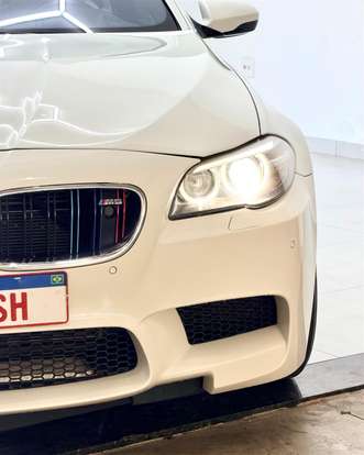 BMW-M5-2014