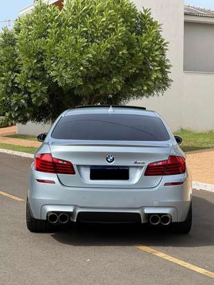 BMW-M5-2014