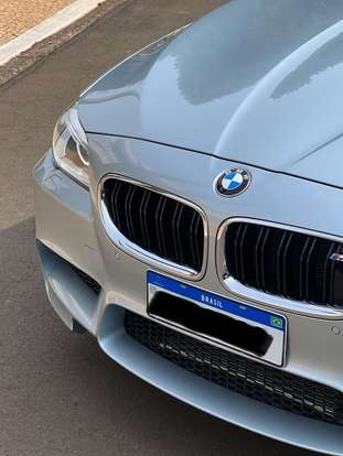 BMW-M5-4.4 V8 32V GASOLINA 4P AUTOMÁTICO BMW-M5-2014