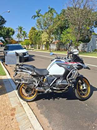 BMW-R 1250 GS ADVENTURE PREMIUM BMW-R 1250 GS ADVENTURE PREMIUM-2021