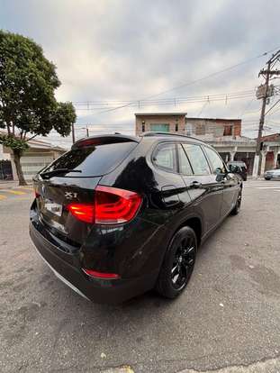 BMW-X1-2.0 16V GASOLINA SDRIVE18I 4P AUTOMÁTICO BMW-X1-2013
