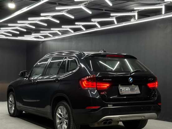 BMW-X1-2.0 16V TURBO ACTIVEFLEX SDRIVE20I 4P AUTOMÁTICO BMW-X1-2015