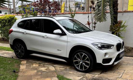 BMW-X1-2016