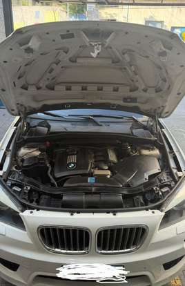BMW-X1-2010