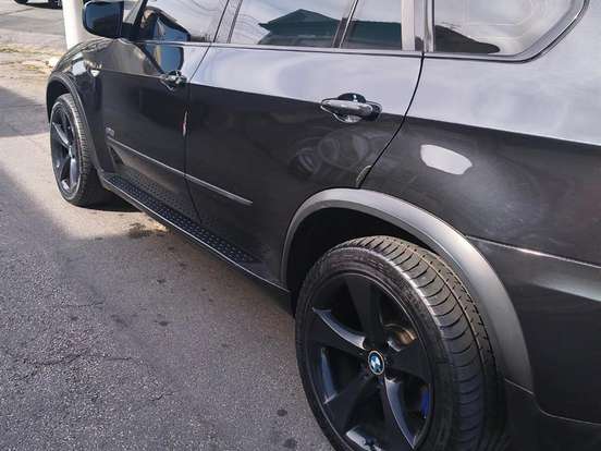 BMW-X5-4.4 M V8 32V BI-TURBO GASOLINA 4P AUTOMATICO BMW-X5-2009