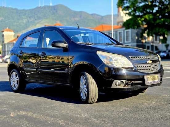 CHEVROLET-AGILE-2010