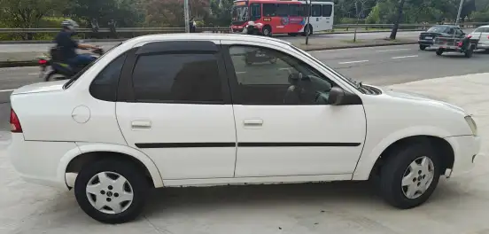 CHEVROLET-CLASSIC-2015