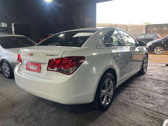 CHEVROLET-CRUZE-2012