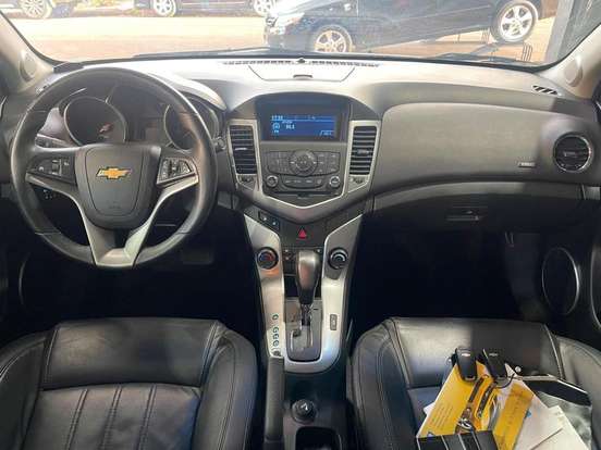 CHEVROLET-CRUZE-2012