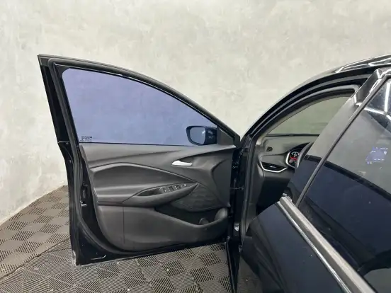 CHEVROLET-ONIX-2022