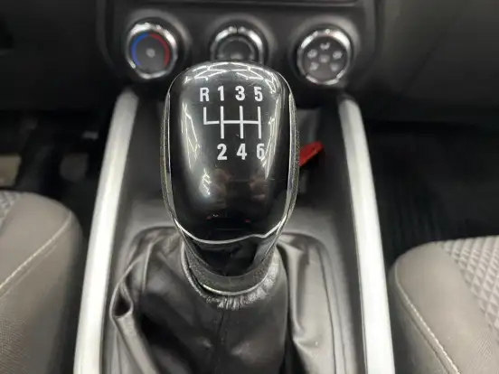 CHEVROLET-ONIX-2021