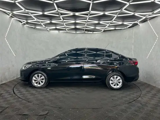CHEVROLET-ONIX-2022