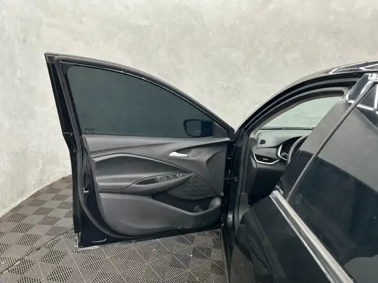 CHEVROLET-ONIX-2022